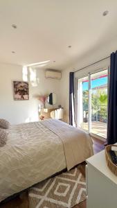 Beautiful chic villa with pool in cannes