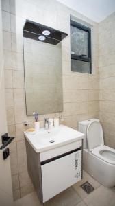 Wilma Towers Kilimani-one bedroom Apartment with gym, swimming pool, sauna, steam room-Kilimani luxe loft