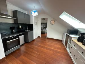 Appartements Captain YOO - Regate- Sentir les embruns vue/port : photos des chambres