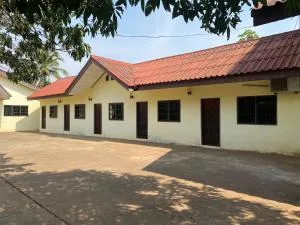 SUNTIPHAB guest House - Pakse