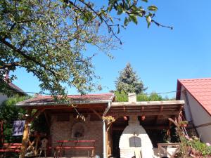 Two-Bedroom Apartment (4 Adults) room in Irénke Vendégház