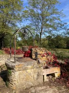 Quelquepart au vert - Saint-Julien-de-Peyrolas