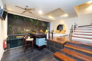 Venus Villa - Private Pool in Kuta by iLys Collection