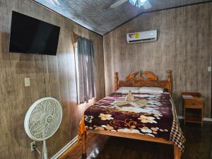 Hibiscus Cabin with AC at Freshwater Creek Cabanas