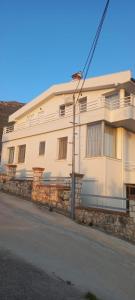 Entire Villa Elida