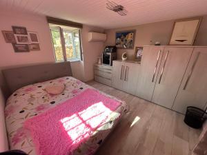 Maisons de vacances Maison en pierre, 3 chambres a 15 mn du centre de Menton et des plages : photos des chambres