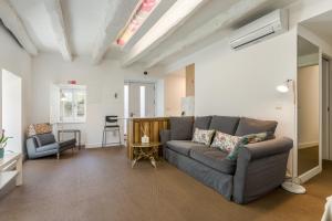 By the River 1 by Porto Dream Stays