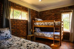 Ikhthus Accommodation N