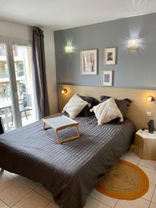 Charming studio with swimming pool