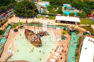 Spazzio diRoma e Acqua Park - Diversao e Conforto em um So Lugar