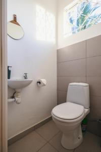 Coco Beach I - Seaside Home , Pool , Beach at 200 meters