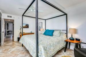 The Miramonte Bungalow