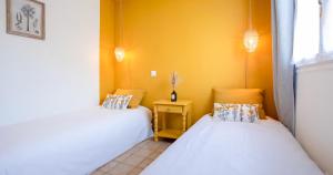 Villas AC - Reserved parking - Villa La Farigoulette : photos des chambres
