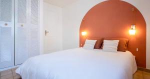 Villas AC - Reserved parking - Villa La Farigoulette : photos des chambres