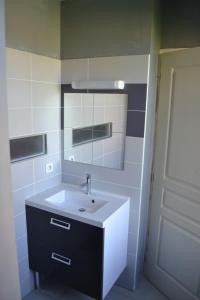 Appartements Quiet and charming studio : photos des chambres