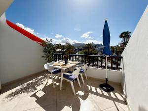 Cozy seaside apartment 323 in Parque Santiago 2