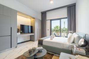 Free housekeeping visits during your stay - StayShort - Modern and Stunning Studio in MAG 910 MBR City