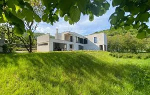 Casa il Giardino Segreto by Villas Guide - Matulji