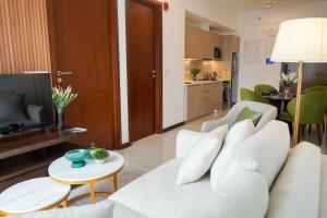 Peaceful Apartment unit at TRI-ZEN,Place