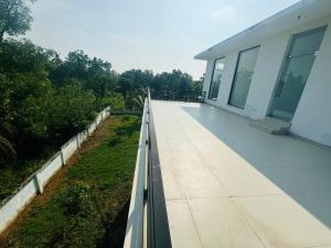 Pearl White Residency-VILLA