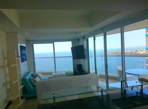SPECTACULAR OCEAN View APARTMENT!!!