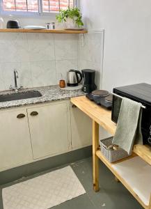 MONOAMBIENTE EQUIPADO FRENTE a LA UNSL