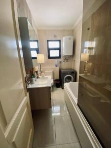 Beautiful Home withyou need