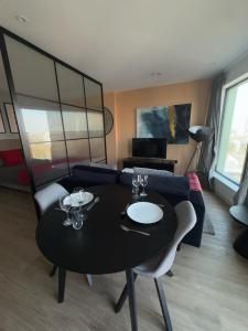 Sky Studio Near O2, Olympic Stadium Canary Wharf