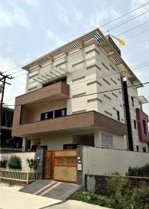 Elegant Villa-Ideal for Shoots, Retreats, Families - Bihārīgarh