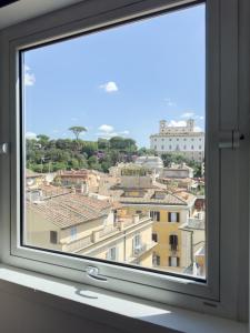 Chasing the Stars Spanish Steps Boutique Suite