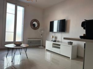 Studio 2 Libération proche tram