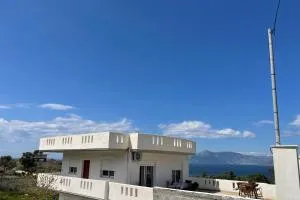 Villa GerPan - The White Nest, Sea and Nature Escape - Aigósthena