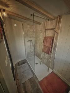 Tentes de luxe Tipi a Roussillon : photos des chambres