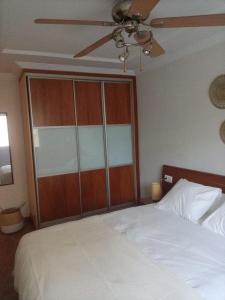 Apartamento Salamandra 100m2 con terraza y piscina