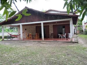 Spacious house with pool in Mosqueiro