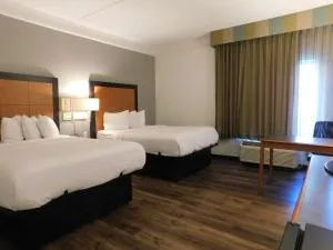 温斯顿塞勒姆拉昆塔套房酒店 - 温斯顿·塞勒姆