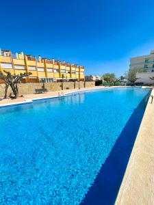 Chalet adosado a escasos metros de la playa - Villa Arena