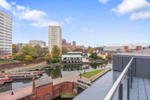 Stylish 2-Bed - Rooftop Views - Central Birmingham