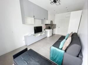 Studio neuf cosy entre Paris et Disneyland