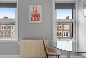 Saltram Crescent Loft Second Floor Sleeps 6