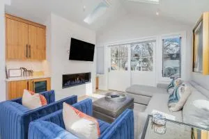 Upscale Condo Near Lift and Town with Mountain Views - Telluride