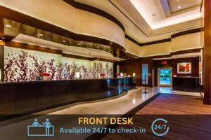 MGM 1BR Suite 7th Floor Strip View, Balcony