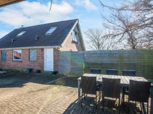 5 person holiday home in Snedsted