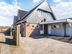 12 person holiday home in Thyborøn-By Traum