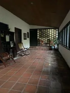 Extraordinaria Casa Tranquila y Ventilada - Леон