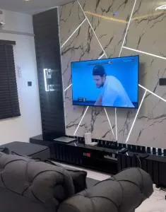 Serenity Oasis - Aguda