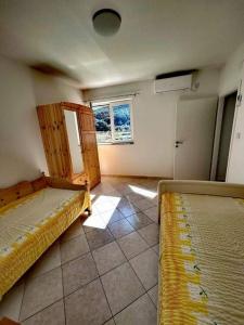 Holiday house with a parking space Supetarska Draga - Donja, Rab - 24284