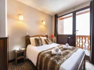 Apartment in French Alps, Savoyard Charm