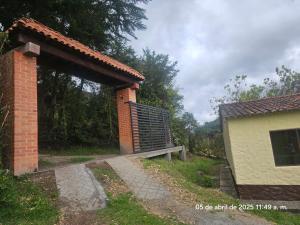 Cabaña acogedora en Suesca Cundinamarca