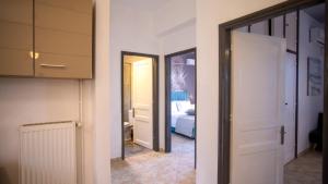 Ionian Kaizer Boutique